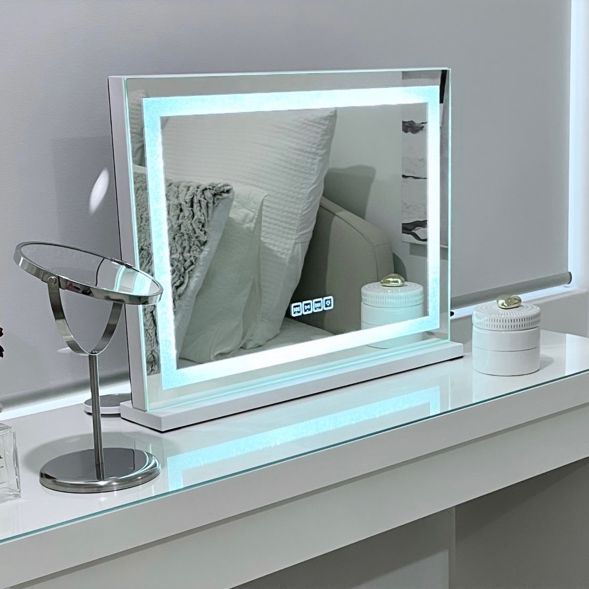 CRYSTAL VANITY MAKEUP MIRROR - BLUETOOTH - SML