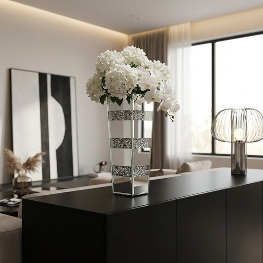 Aurelia Crystal Vase – Silver