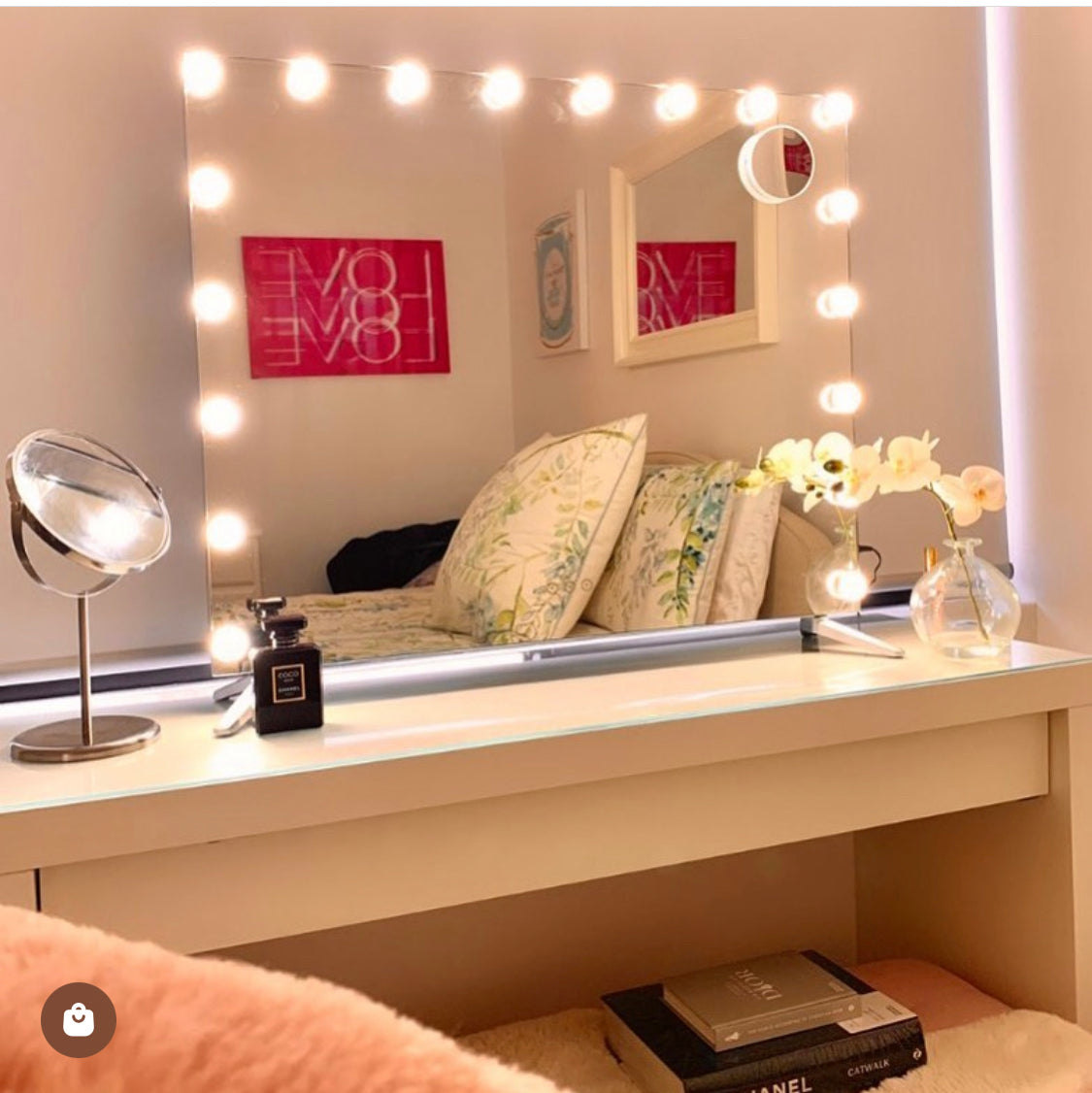 HOLLYWOOD GLAM LED VANITY MAKEUP MIRROR - BLUETOOTH - LGE