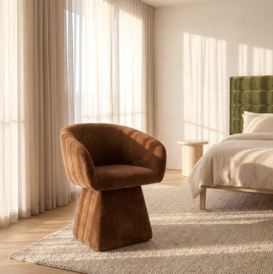 Merlo Swivel Chair in Cinnamon
