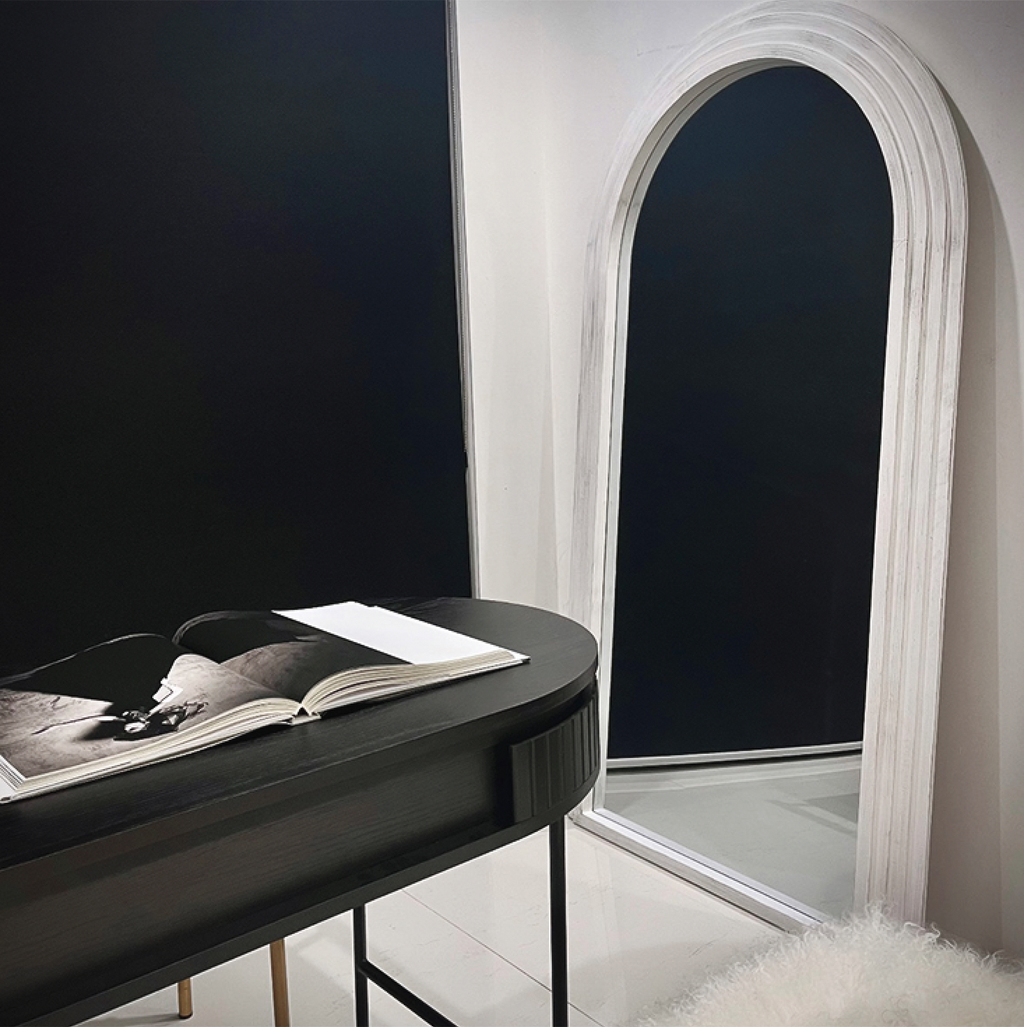 Sierra Arched Mirror – Beach White | Sculptural Full-Length Mirror