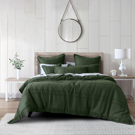 FOREST GREEN WAFFLE QUILT COVER SET - QUEEN