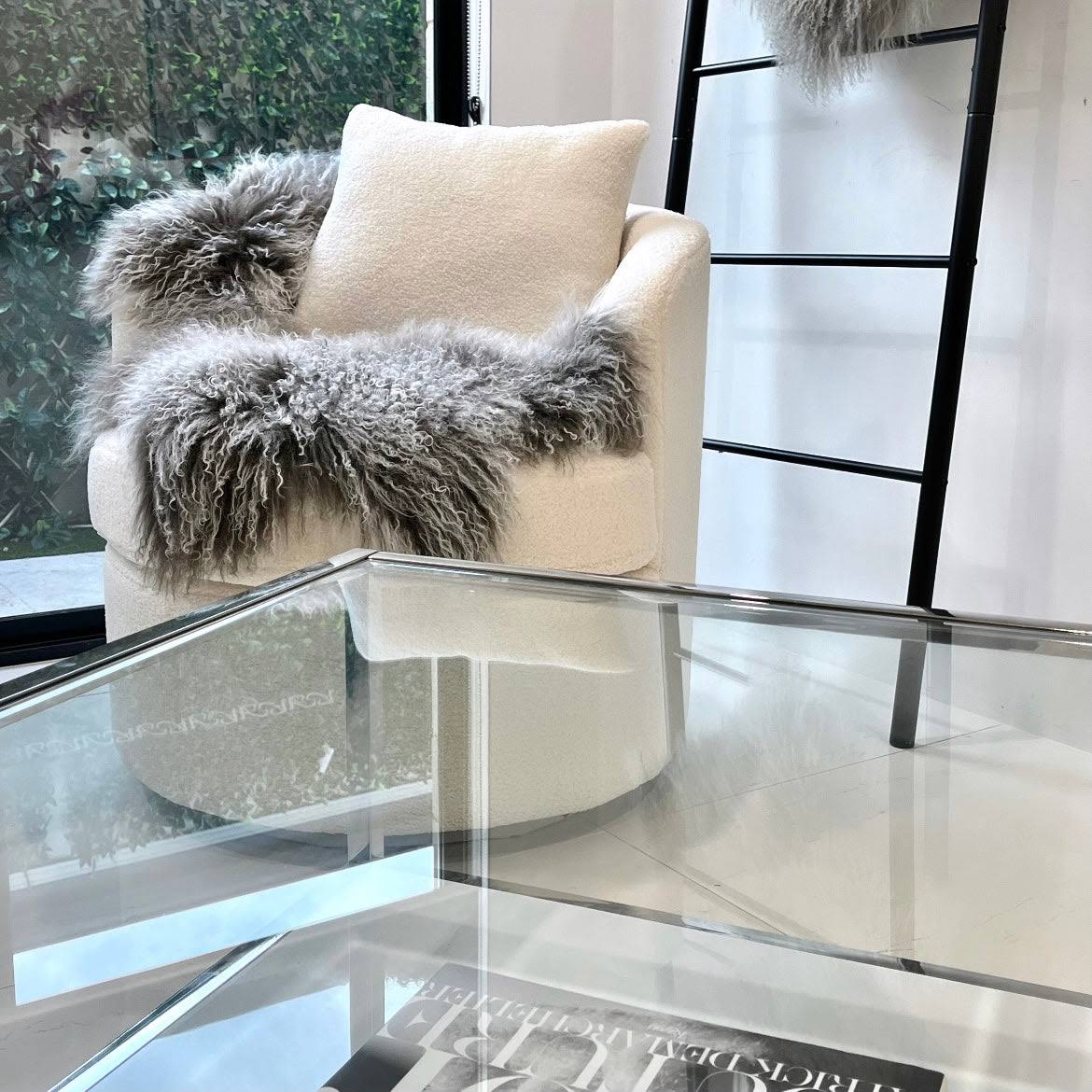 Alexa Swivel Boucle Chair - White